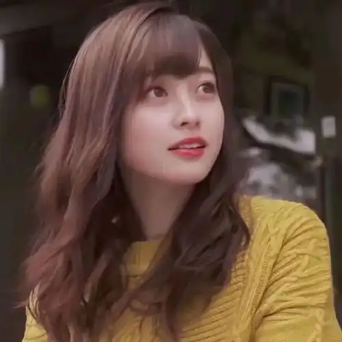 日本又评四千年美女,清纯而又性感,完全比当年鞠婧祎要美太多