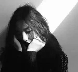 最近抖音很火心情句子,走不通的路就回头,爱而不得的人就放手