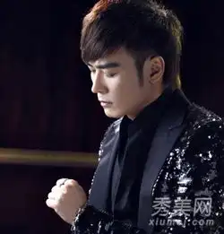 自信酷感男士短发图片时尚帅气逼人