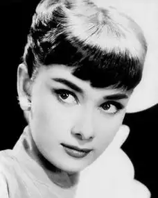 赵丽颖赫本妆被吐槽女星扮赫本谁最美没想到最后一位亮了