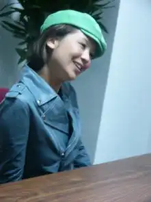 四川美女北京现身博瑞明星分校成立2