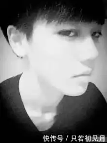 明星也爱非主流林彦俊qq头像火遍全网,杨幂45度角仰望天空