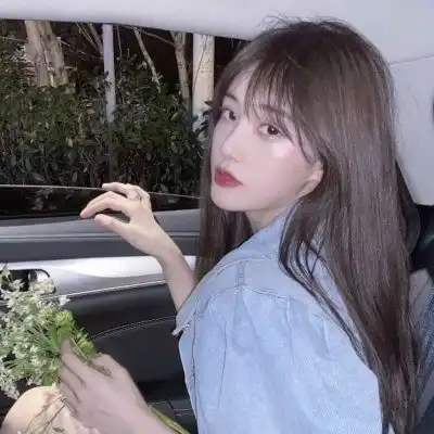 温柔惊艳女头车与车总是相撞人微信头像我要个性网