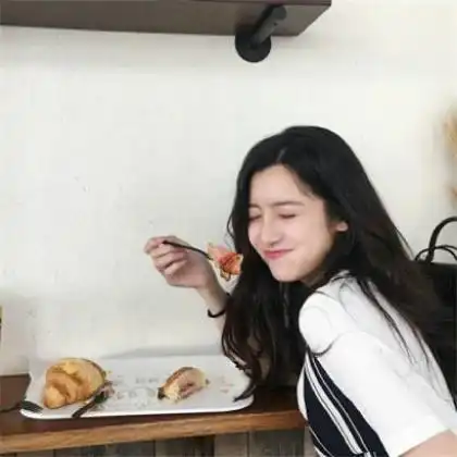 有个性的漂亮美女头像,喜欢女生这种卖萌的样子