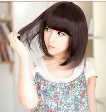 戴眼镜的瓜子脸女生适合哪种短发型头发多图片