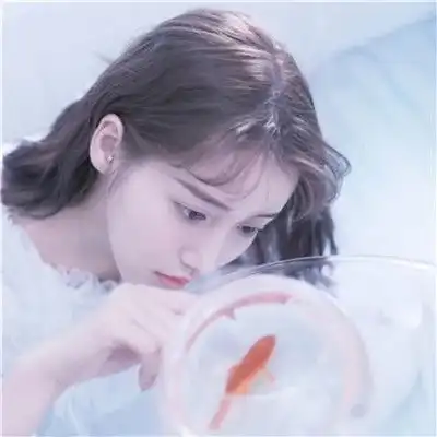 女生头像遮脸仙气可爱情