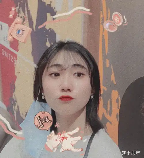 有没有双眼皮大眼睛高鼻梁薄嘴唇还很丑的女生