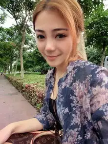 迷人女生的快乐自拍我要的未来是你和阳光同在2