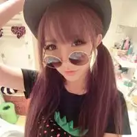 姐妹头像两张一人一张带墨镜