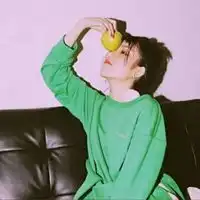 头发绿色头像绿色头发女生头像真人