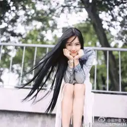 武大校花黄灿灿身份造假樱花女神最新美照泄露