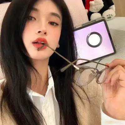 2023真人漂亮的少女微信头像气质佳