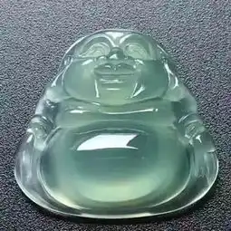 翡翠坐佛与站佛的讲究