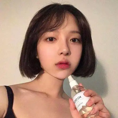 那些黑发也能美出天际的发型