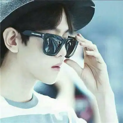 2020最新超拽头像男生戴墨镜帽子,反戴帽子的也有没有的