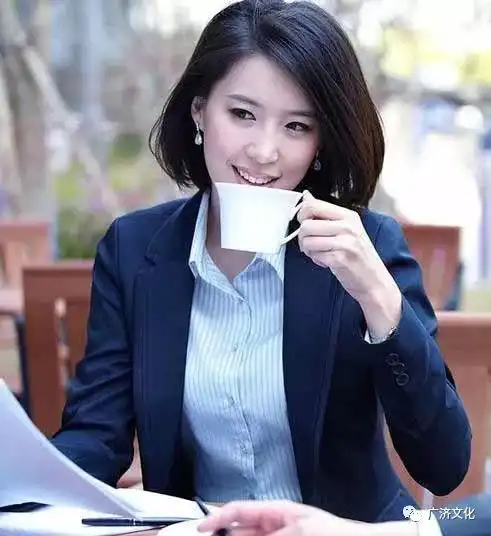 赵灿光武穴职场中的女性