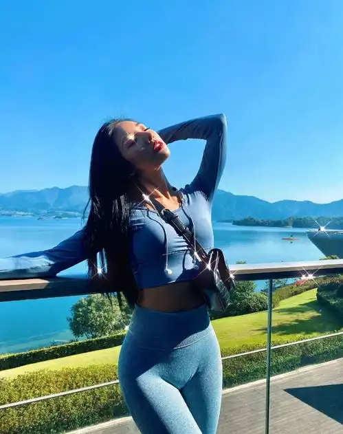 欧美风女生头像唯美文案