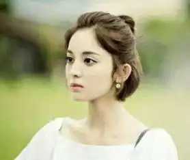 短发清纯头像女生娜扎