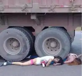 高清图片女生头像图片车