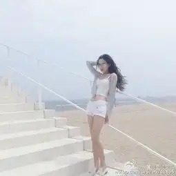 组图p若两人网红自曝p前p后清凉海边照