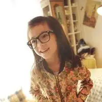 可爱时尚的小美女qq头像