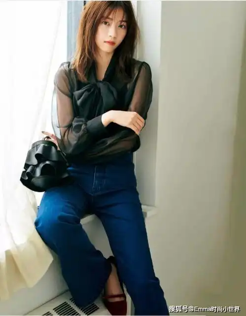 借鉴这2种方法,打造御姐霸气侧漏的感觉,气场就是这么足