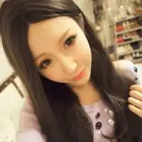 qq女生头像戴口罩唯美画一方禁地囚你于无期