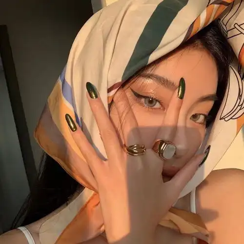 女生头像御姐风头像分享