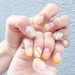 不对称混搭风的日式美甲,快来观摩吧