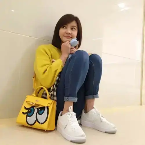 女生头像愿你走出半生