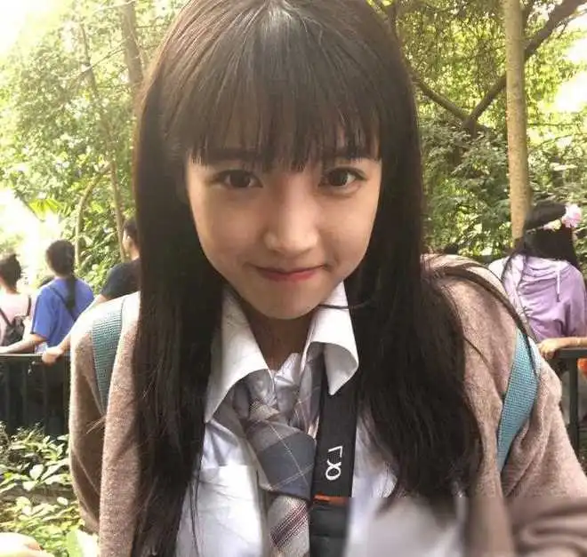 头像大全女生剪刀手