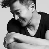 刘恺威头像成熟帅气刘恺威头像图片