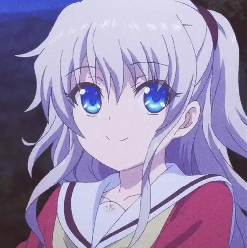 女生动漫头像,爱得太满,自己难堪