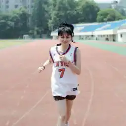 穿校服女生头像,唯美自然清纯要图片