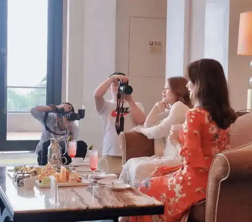 春暖花开,姐妹香聚