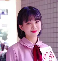 广大版奶茶妹妹白云李荣浩广州各高校艺考现场00后靓仔靓女云集