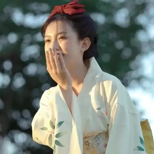 女生纯欲头像复古风