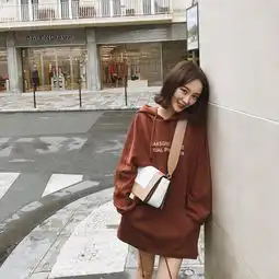 种草控明星出镜率最高的单品,为什么大家都中了卫衣的毒