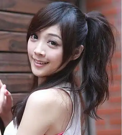 长脸女生适合什么刘海来看好看长脸刘海造型