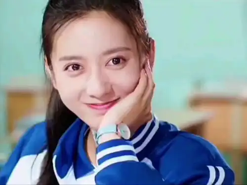 原来漂亮的女孩子都喜欢这样的男孩子关于爱情影视剪辑精彩片段