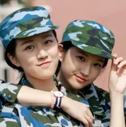 军训最丢人的3件事,同手同脚不算啥,最后一个没脸见人