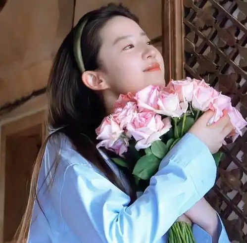 女生头像带花真人各国