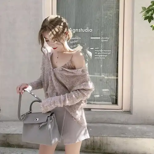慵懒且不失甜美气质的针织衫,穿上尽显小女人味哦