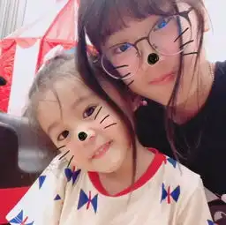 照片头像女生可爱清晰波