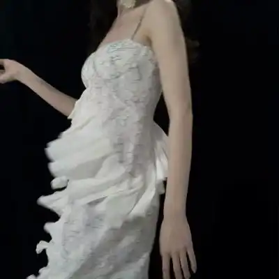全身头像女生站立女生头像全身照超拽霸气
