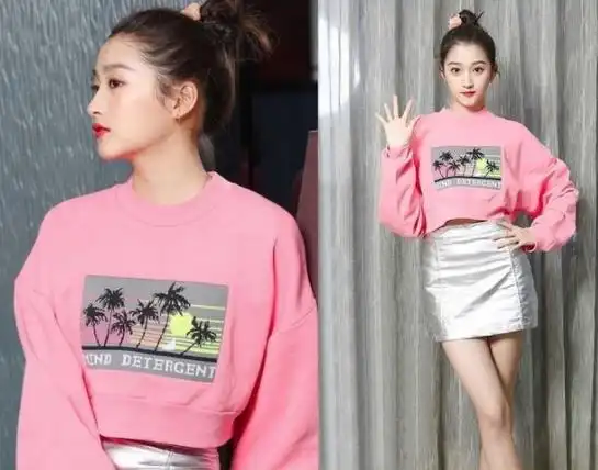 大长腿原来也有缺点,关晓彤穿少女裙有点太奇怪,腿很长不够可爱