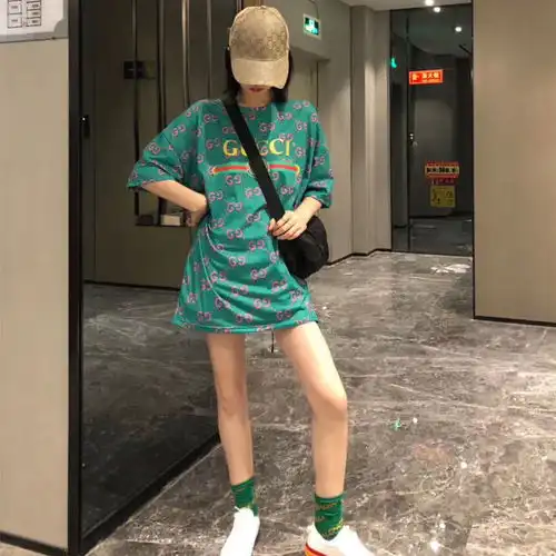 快手网红明星同款短袖2020新款t恤社会女潮夏季双g百搭宽松上衣潮