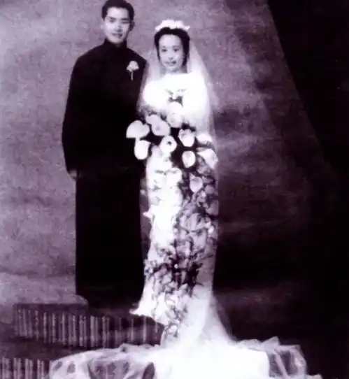 一代美人陆英嫁妆排满十条街,怀14胎生9子,36岁却因拔牙离世