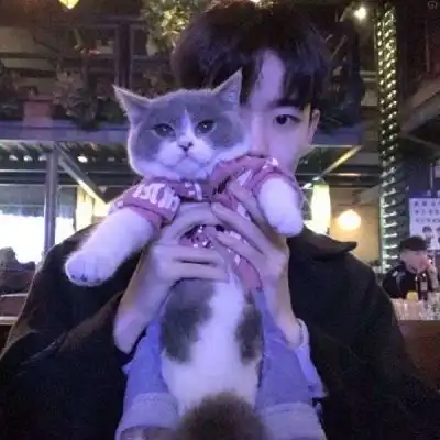 情头真人情侣头像两张