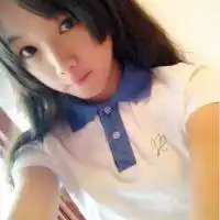 qq头像女学生穿校服关晓